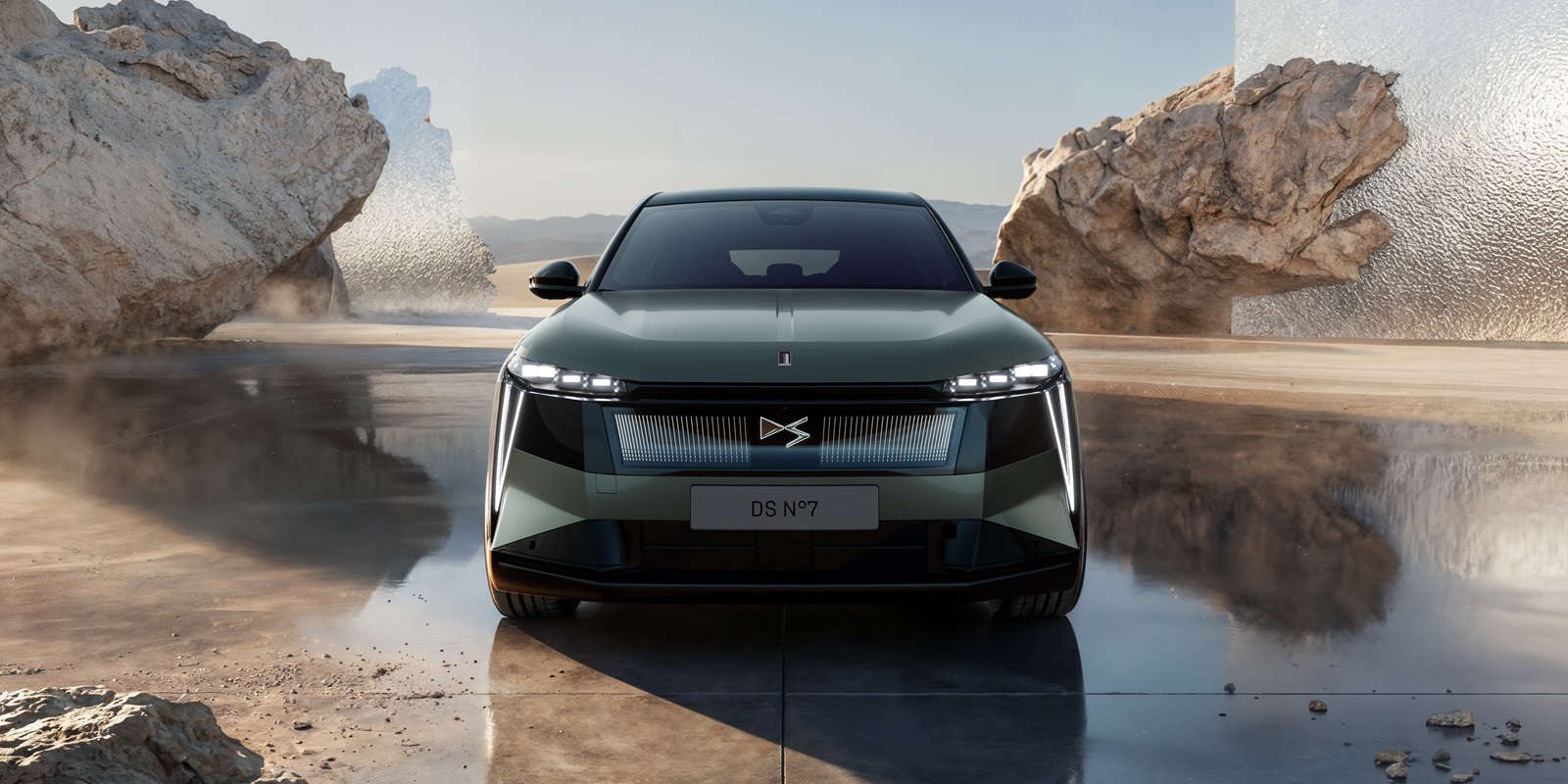 DS N°7, вигляд спереду