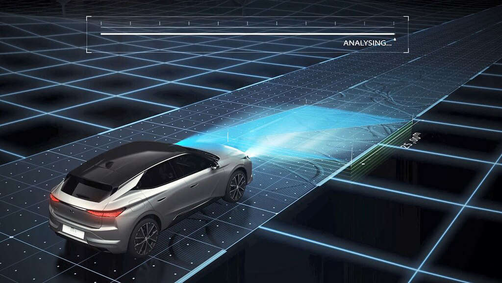 DS 4, активна підвіска